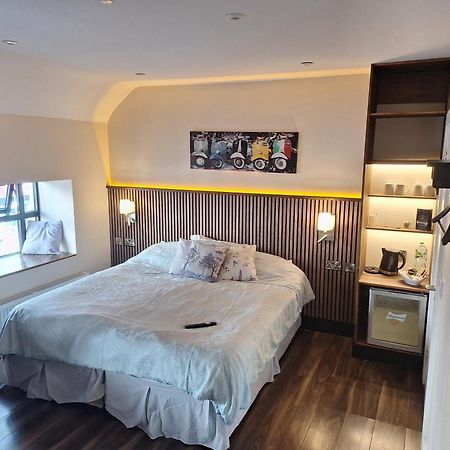 Ridge-Rock Accommodation Carrick on Shannon Dış mekan fotoğraf